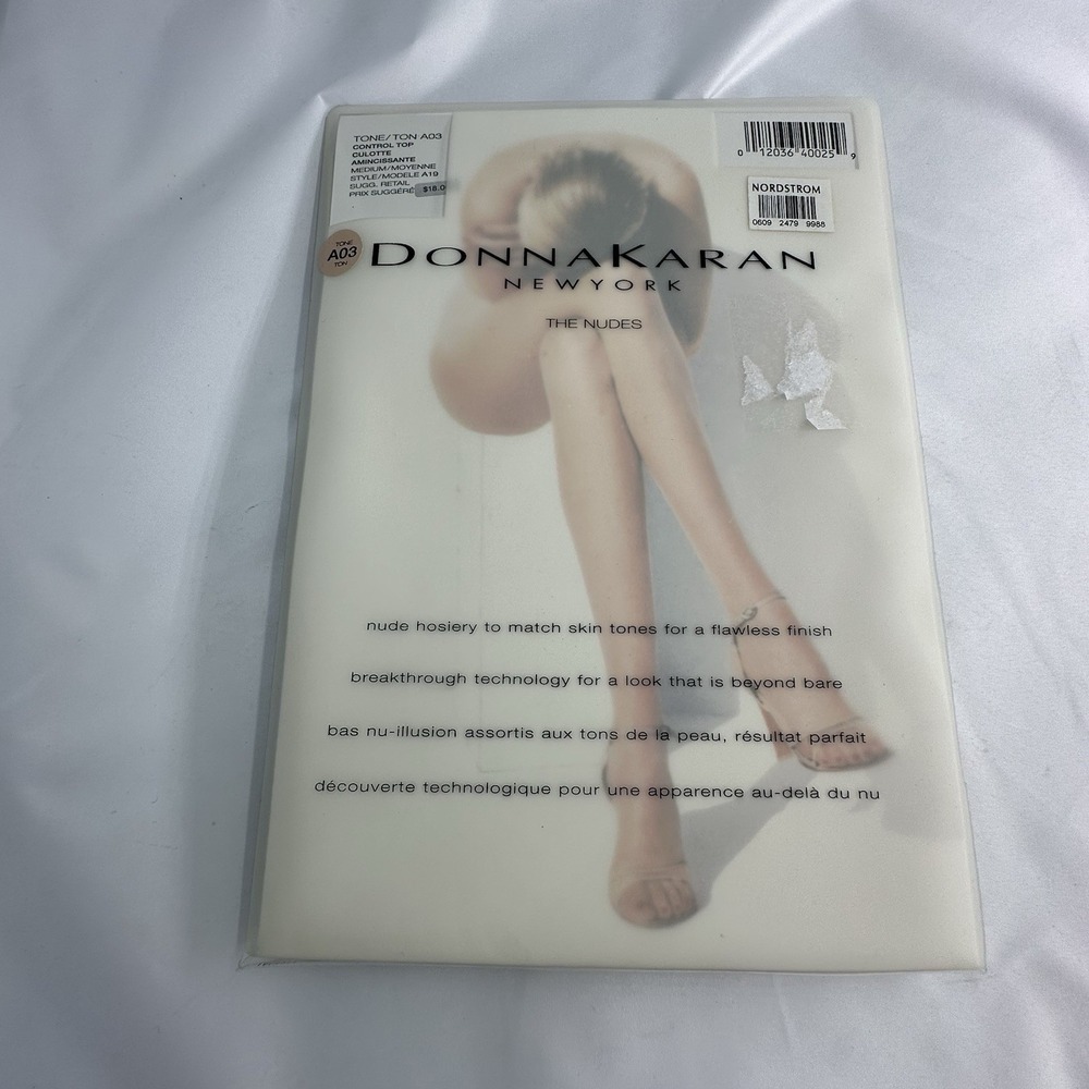 Donna Karan The Nudes Control Top Pantyhose A03 Small Hosiery